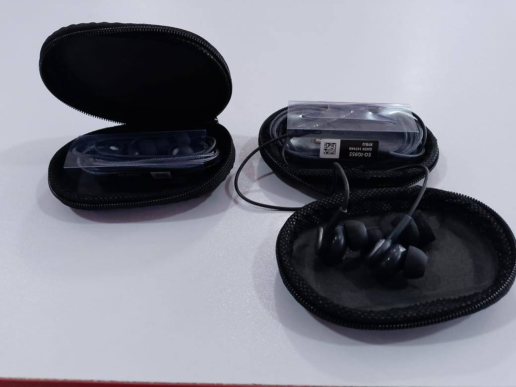 Wired In-Ear Headphones