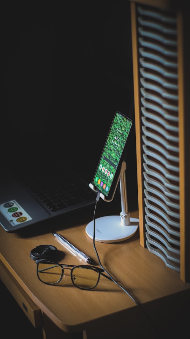 Universal Phone Stand Holder Adjustable